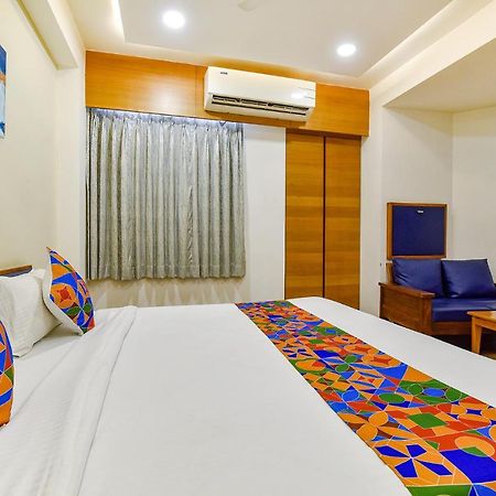 Fabhotel Prime Grand Unity, Changodar Ahmadábád Kültér fotó